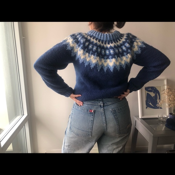 Matching knit blue sweater and hat - Picture 3 of 3
